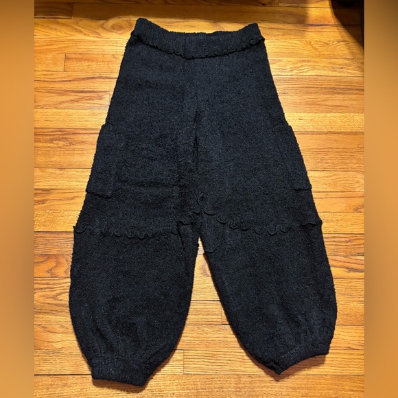 Stylish Black Women's Joggers - Picture 3 of 10